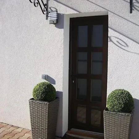 T2 Au Pied Des Pyrenees - Gazost *