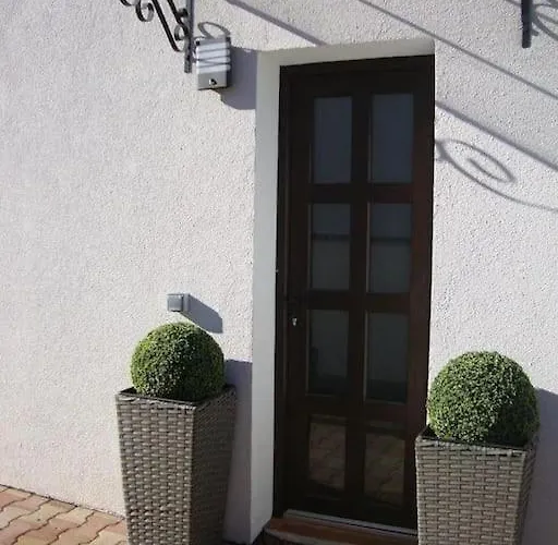 T2 Au Pied Des Pyrenees - Gazost *